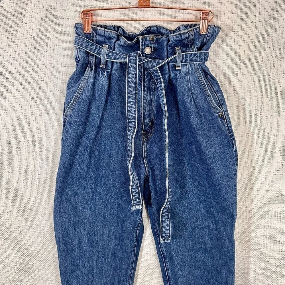 Abercrombie & Fitch paperbag waist mom jeans size 27